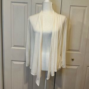 🍓 Simlu Lightweight White Ooen Front Top / Cardigan - Medium